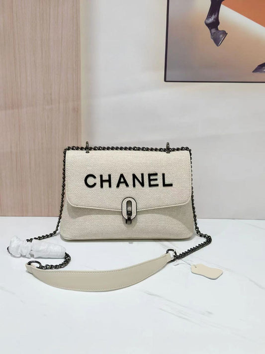 Chanel Ladies Handbag – Iconic Luxury Redefined & Three Color