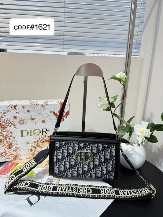 Dior Ladies Handbag – Luxury with Style & Three Color