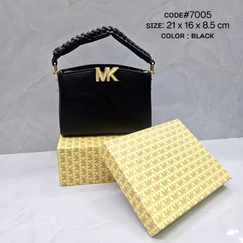 Michael Kors Ladies Handbag – Modern Luxury & Style